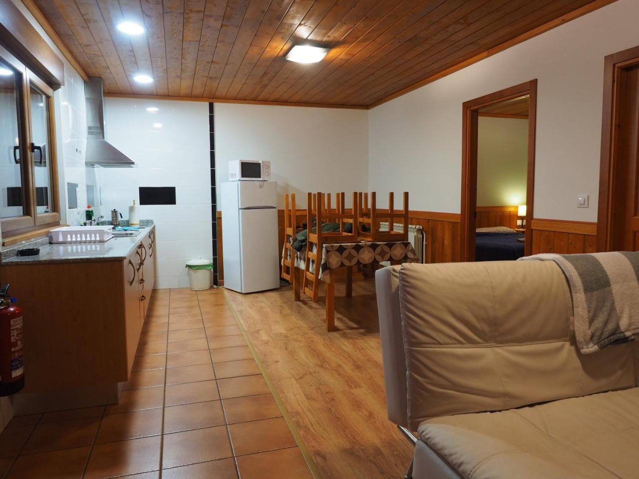 Planet Ancares Villa Candín Exterior photo